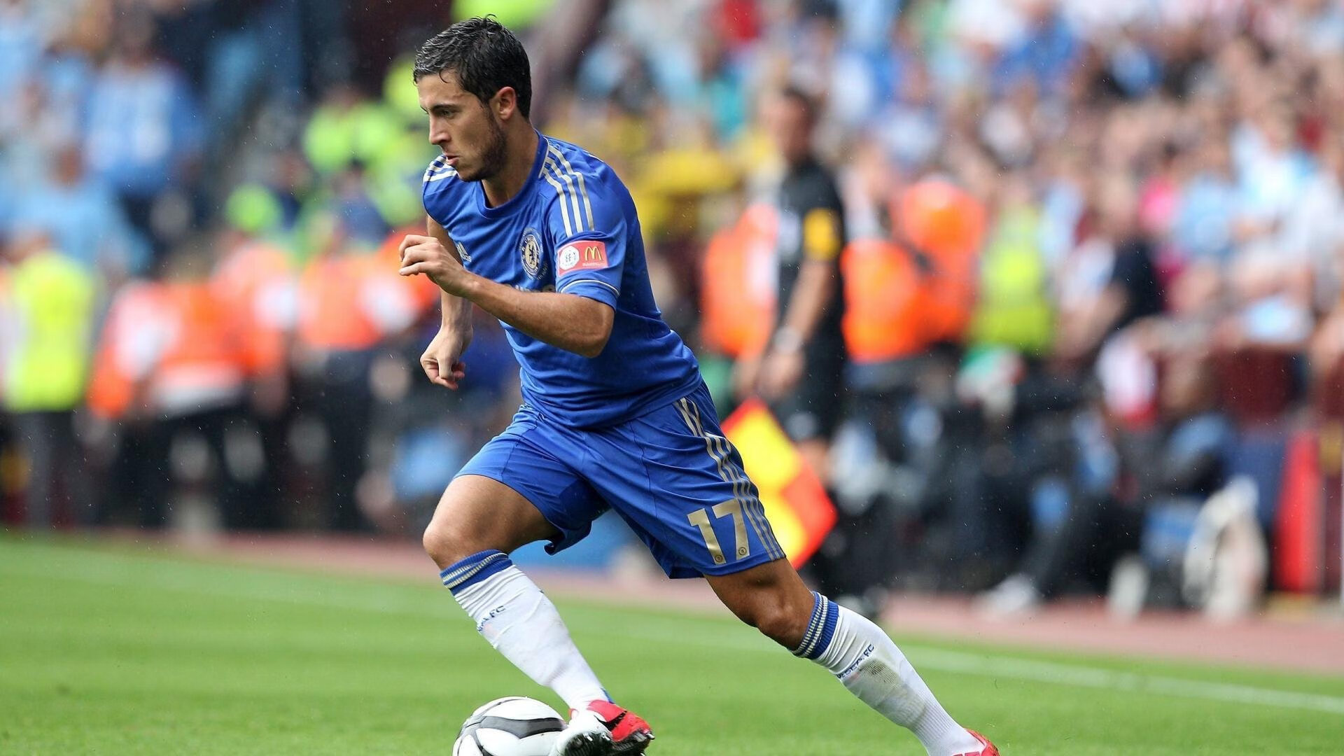 世界杯巅峰夜:破门、扑救、助攻精彩纷呈!,世界杯爆冷夺冠